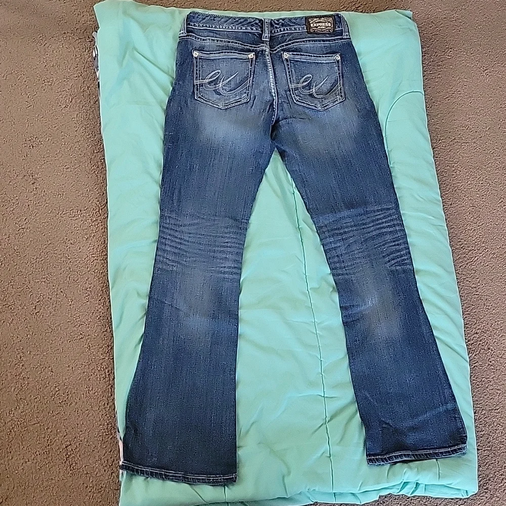 Jeans - Picture 2 of 4